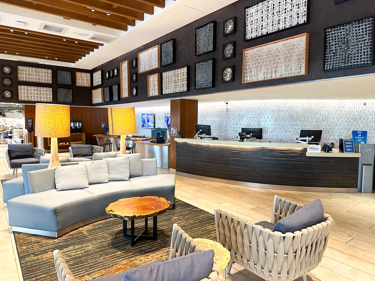 Chase Sapphire Preferred Card vs. Hilton Surpass Card [Detailed Comparison]