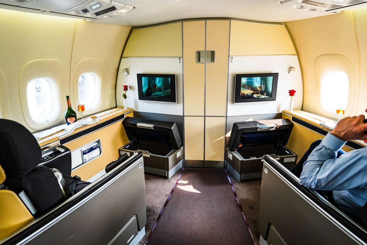 Lufthansa B747-8 First Class Seat 1A and 1K. Credit: Cherag Dubash